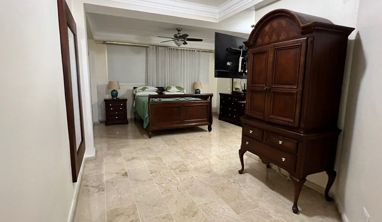aed83356-4092-409c-a82a-33142e515c70